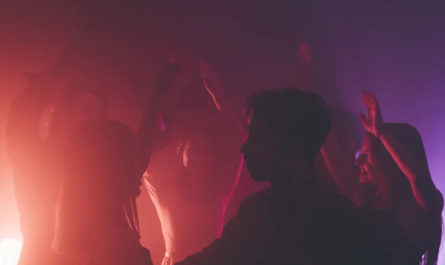 Fiesta épica en los antros de la colonia Roma