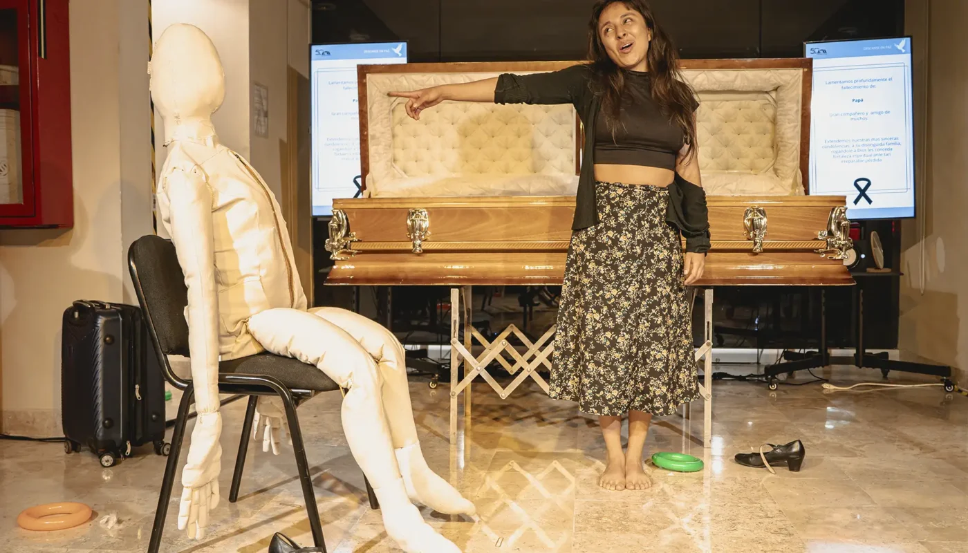 Monólogo introspectivo en Casa de la Paz