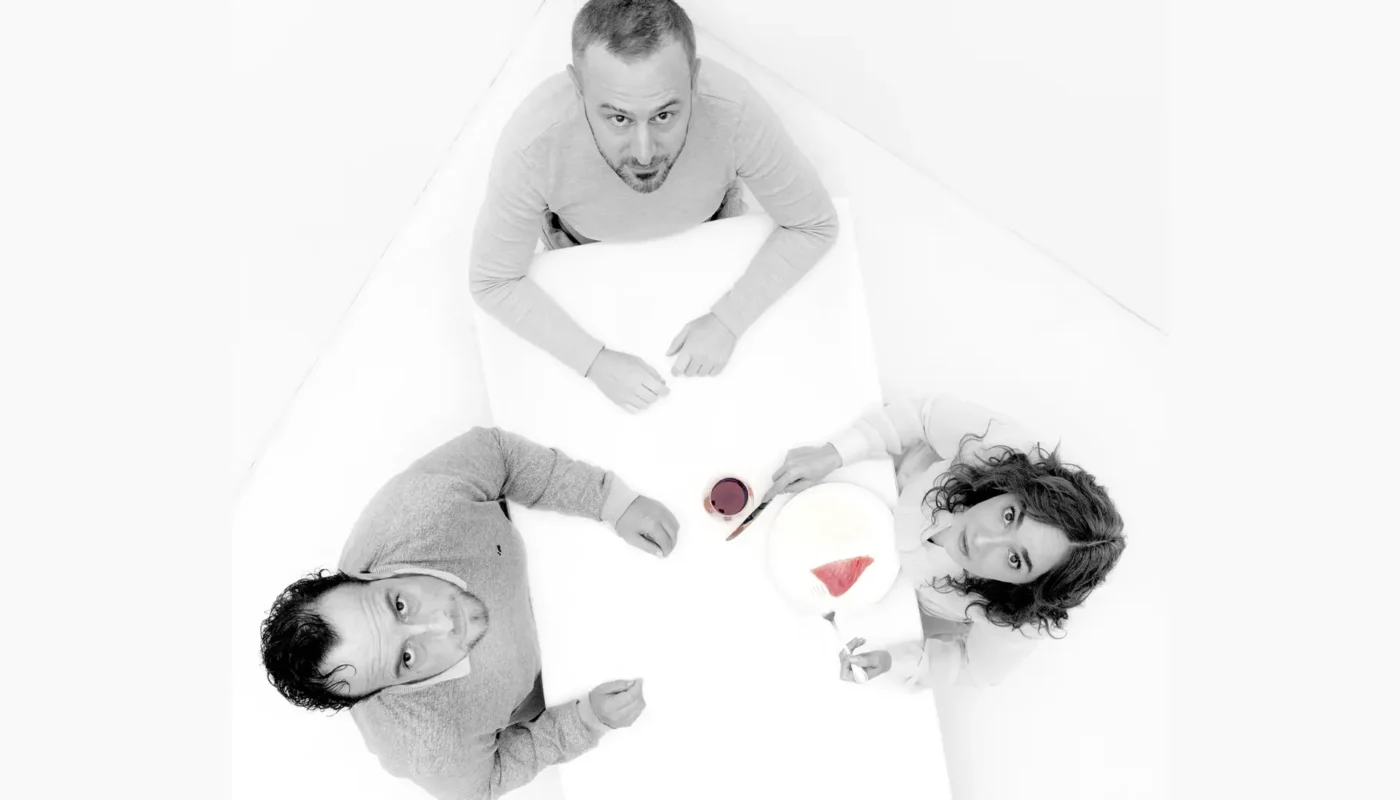 Dennis Kelly estrena Huérfanos en México